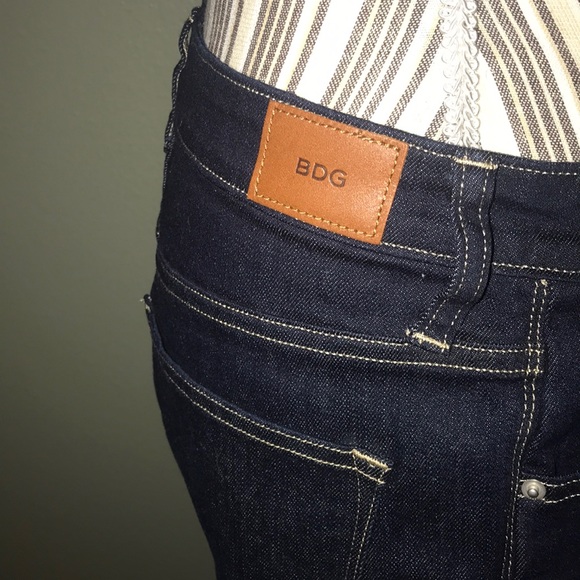 NEW Urban Outfitters, BDG Urban Outfitters Mid Rise - Picture 5 of 6